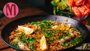 Kolorowe dania kuchni latynoskiej – paella, ceviche i sangria podczas Hispanic Heritage Month w Mundo Katowice